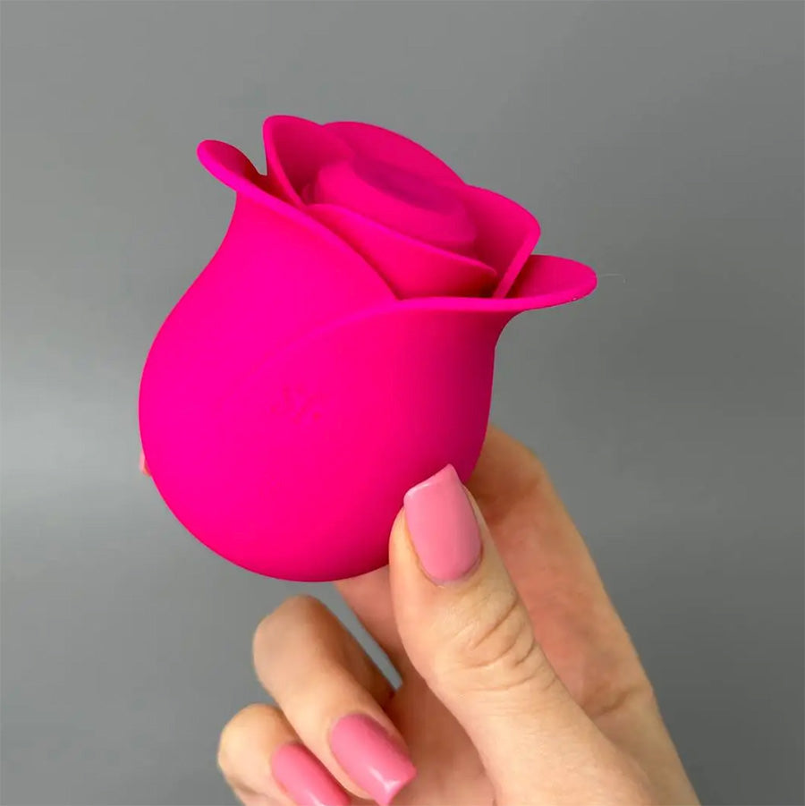SF-Modern-Blossom-vibrator-Clitoral
