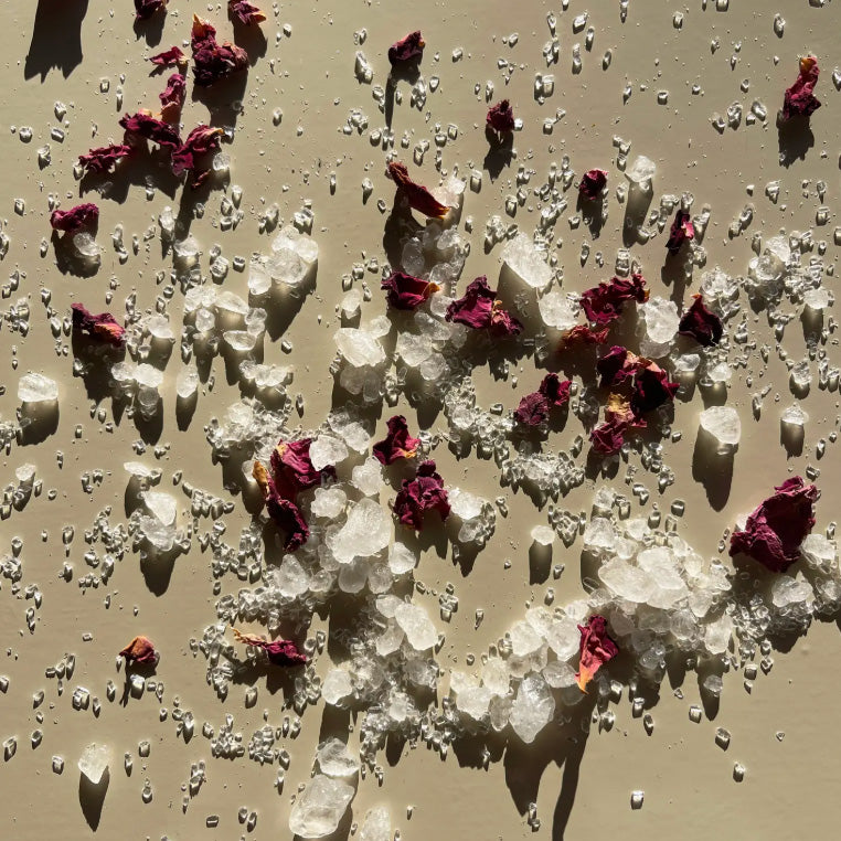 Bath salts rose buds