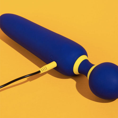 Romp-flip-magic-wand vibrator