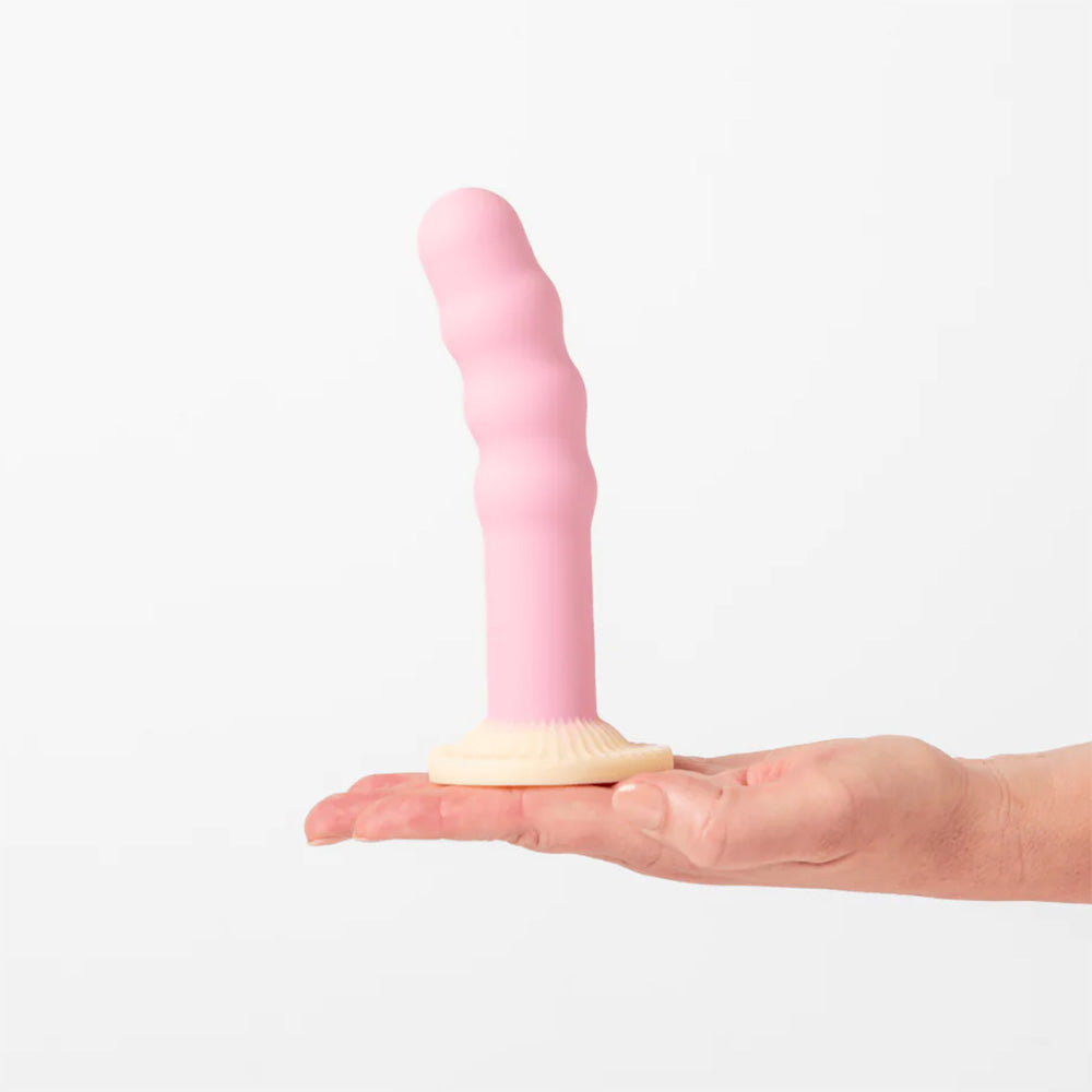 GGO Dilly Suction Dildo